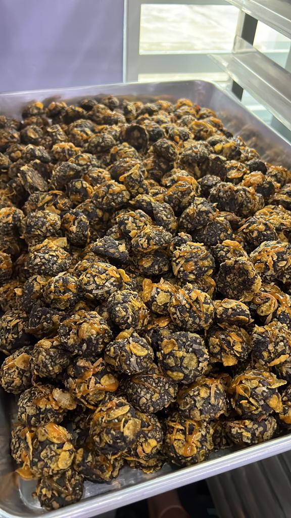 SALTED CARAMEL BUTTER COOKIES